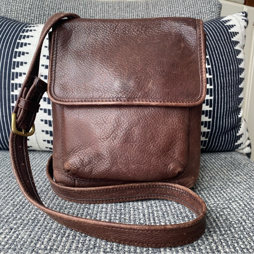 Vintage Fossil Pebbled Leather Crossbody Bag